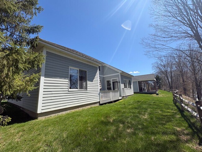 Photo - 3BR/3BA house plus utilities $3850