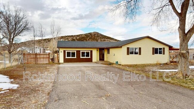 Photo - 778 Lamont Dr