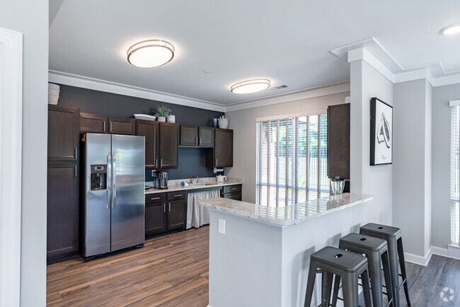 Interior Photo - Abbington Reserve Rental