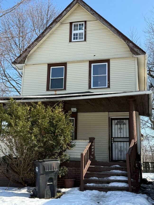 Building Photo - 4bd Single Cash Pay/Section 8