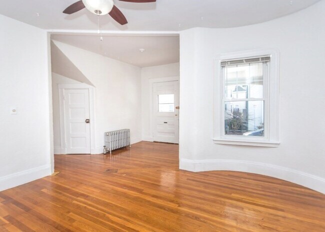 Photo - 37 Haskell St Unit 1