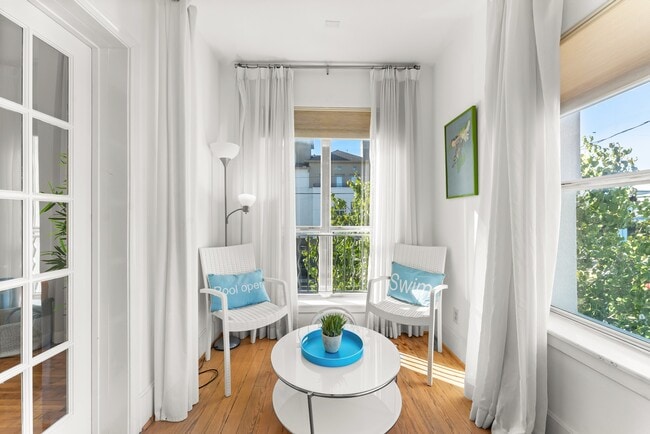 Building Photo - 315 Fairview St Unit A