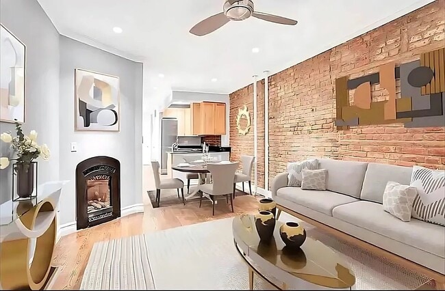 Building Photo - 330 East SIXTH Street Rental