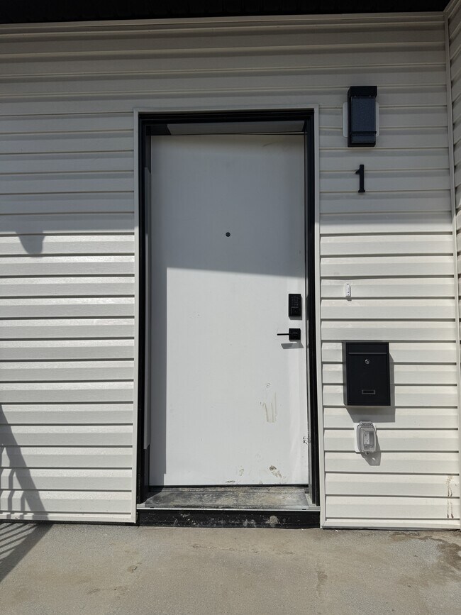 Photo - 9636-9160 160 St NW Unit 1