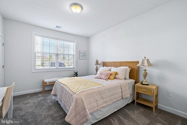 Photo - 2308 Lincoln Wy