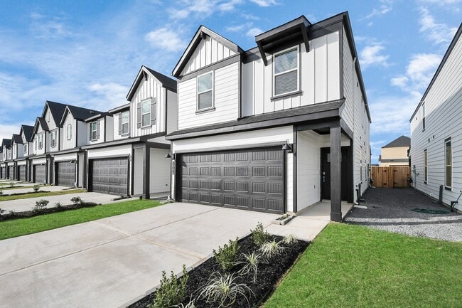 Photo - 12316 Basilwood Dr