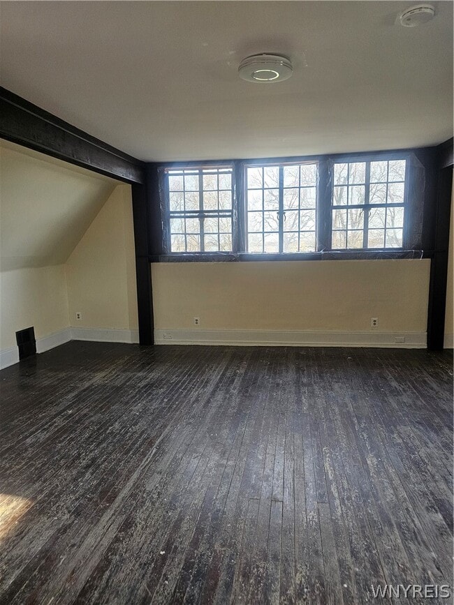 Photo - 714 Buffalo Ave