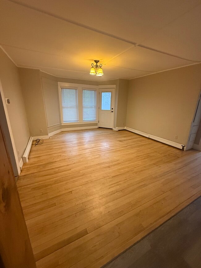 Photo - 58 Rumford St