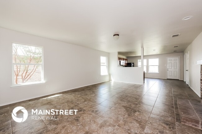 Photo - 1625 Thorntree Ln