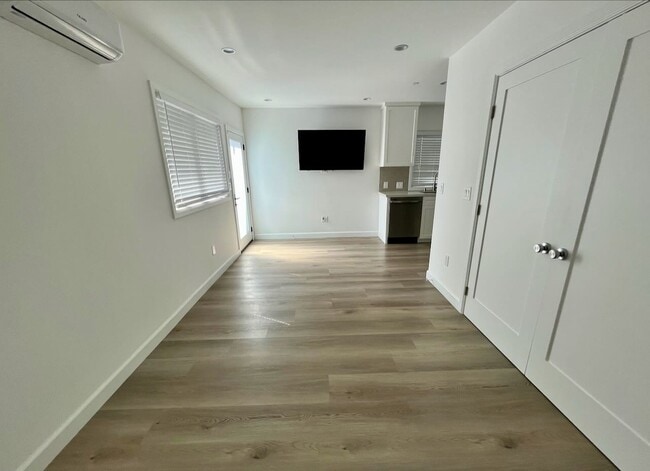 Photo - 1337 23rd St Unidad D