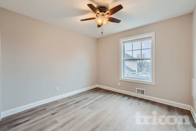Photo - 17475 Glacier Wy