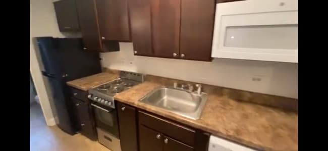 Photo - 1735 W Bryn Mawr Ave Unit 16