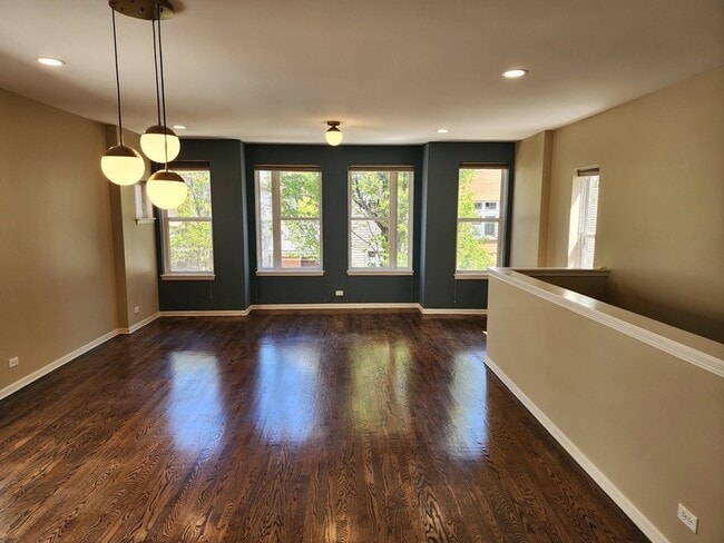 Photo - 1844 N Lockwood Ave Unit B
