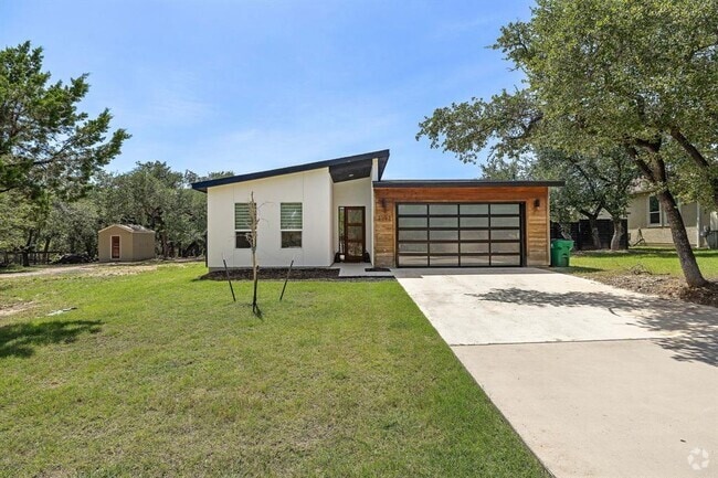 Building Photo - 3002 Norton Ave Rental