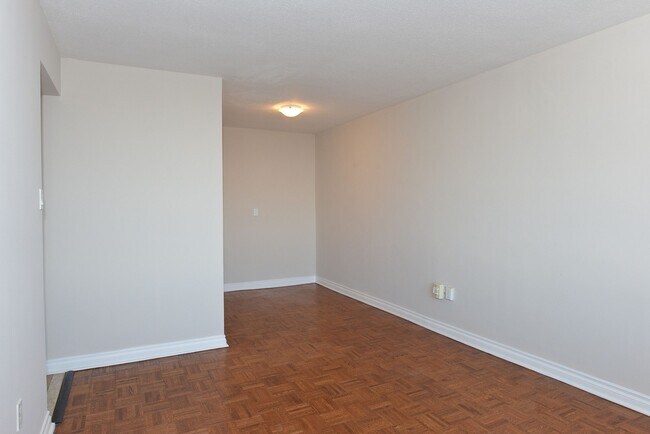 Photo - 230 Oak St Unit 1810