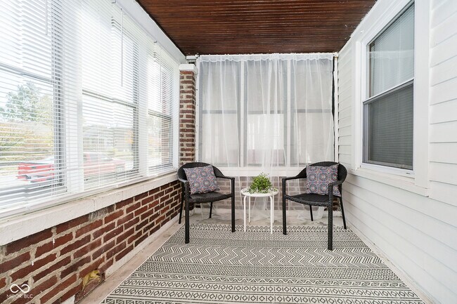 Photo - 54 S 5th Ave