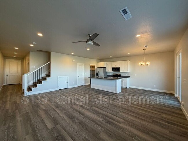Photo - 1036 S 4380 W