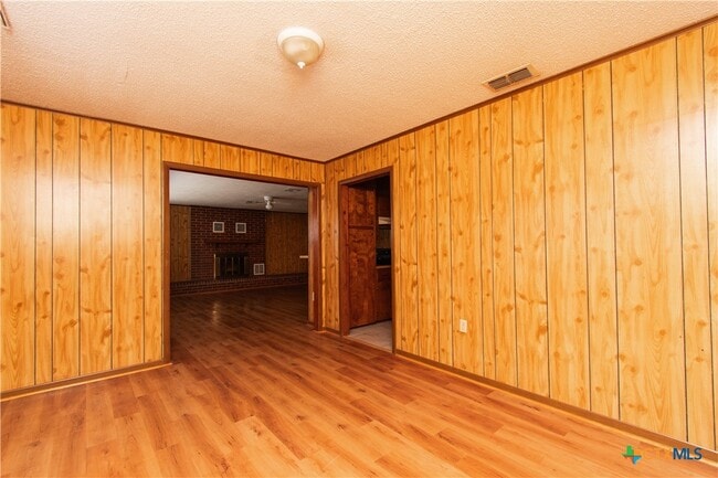 Photo - 119 Wolfe Rd