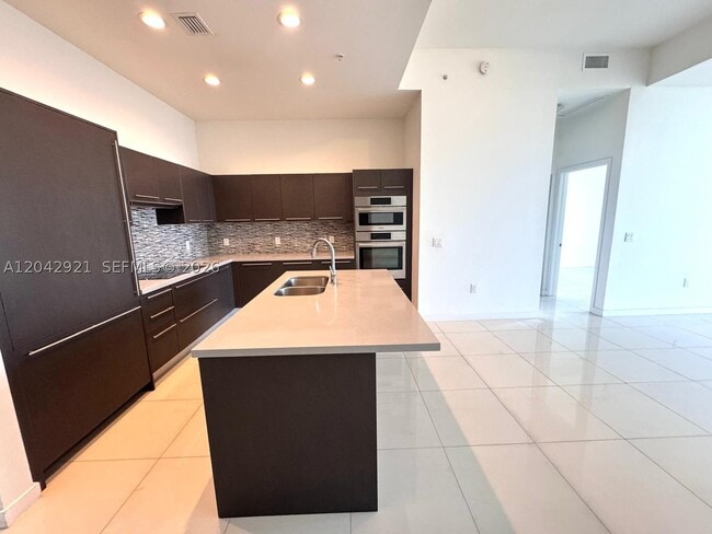 Photo - 7825 NW 107th Ave Unit 706