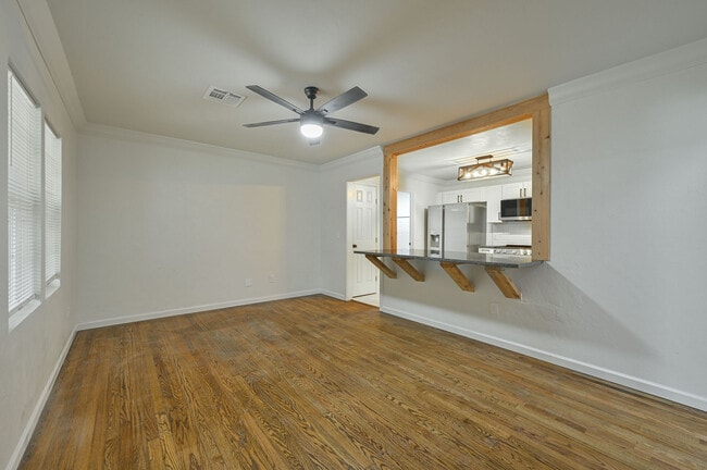 2525 SW 46th St