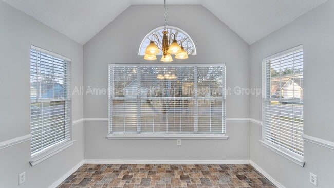 Photo - 330 Brookwood Blvd