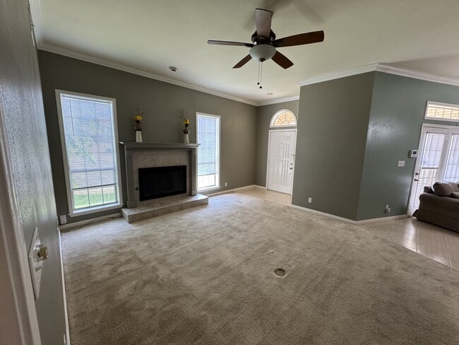 Photo - 504 Independence Dr