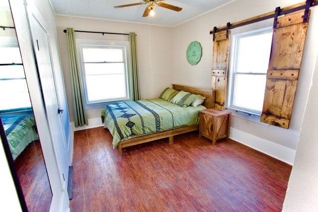 Photo - 707 Saint Marys St