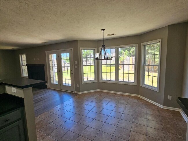 Photo - 1522 Stonewood Dr