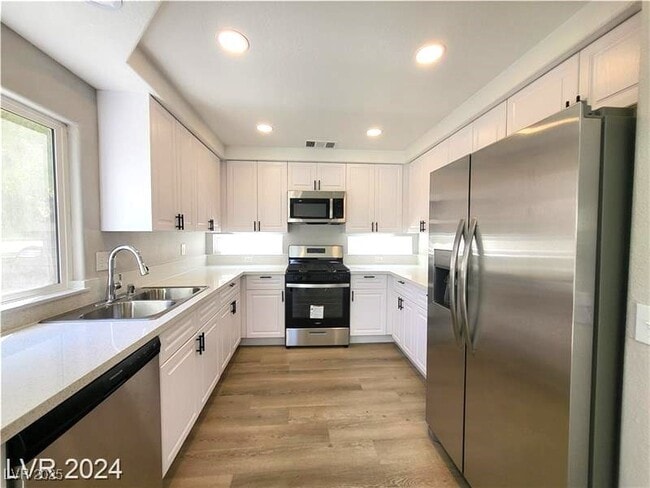 Building Photo - 10208 Grecian Laurel Ct Rental