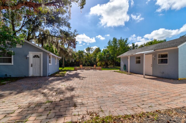 Photo - 68 Fairview Ave Unit A