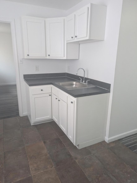 Photo - 25911 Michigan Ave Unit 103