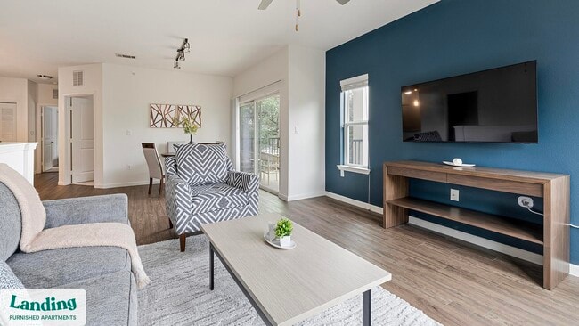 Photo - 12700 Ridgeline Blvd Unidad 11208