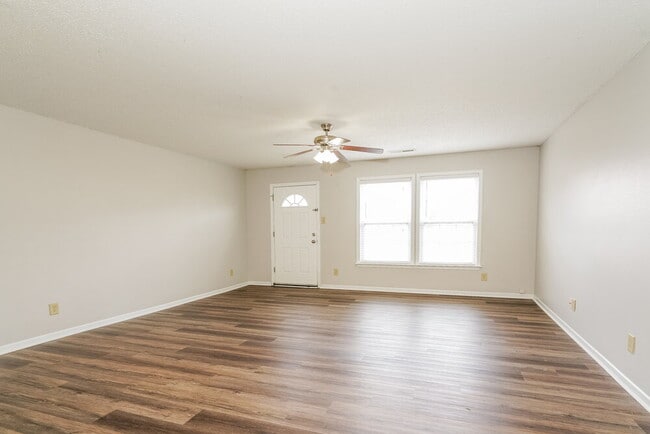 Photo - 10610 Crackling Dr