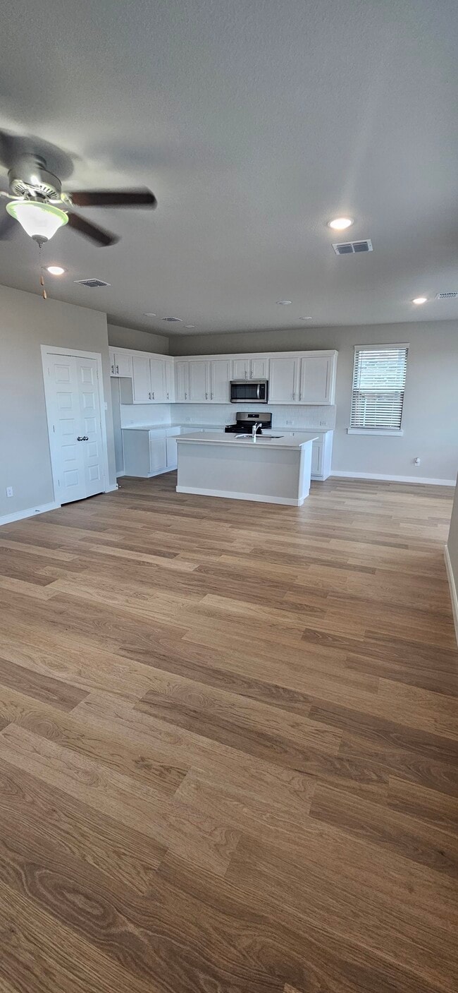 Photo - 2629 Green River Rd