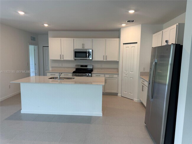 Photo - 5885 Sweetwood Dr