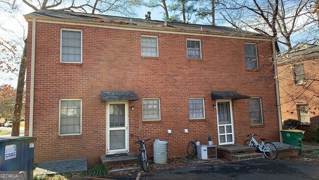Photo - 1451 S Milledge Ave