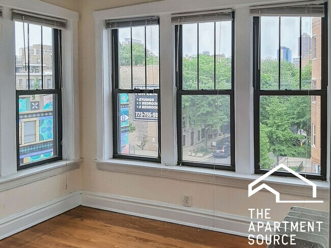 Photo - 2876 N Clark St Unit 3