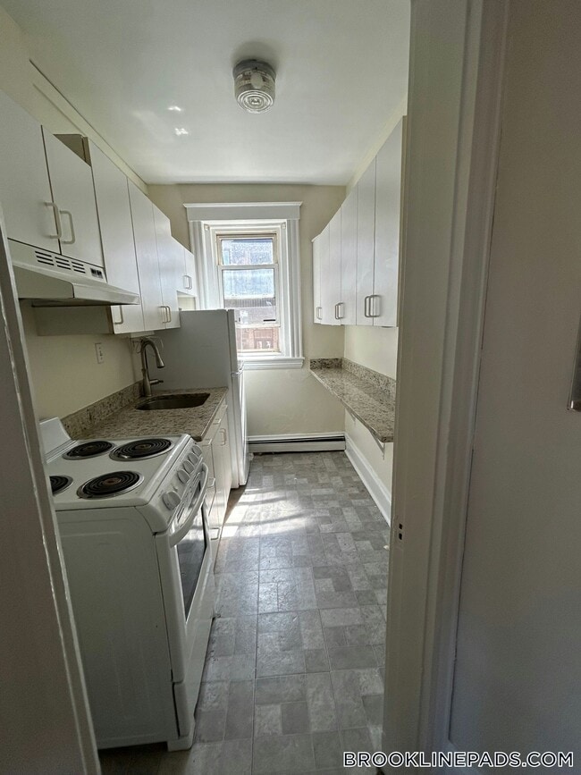 Photo - 208 Winthrop Rd Unit 31