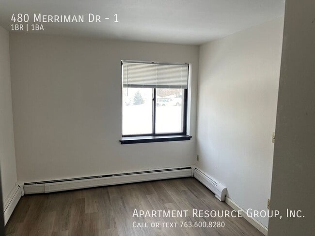 Photo - 480 Merriman Dr Unit 1