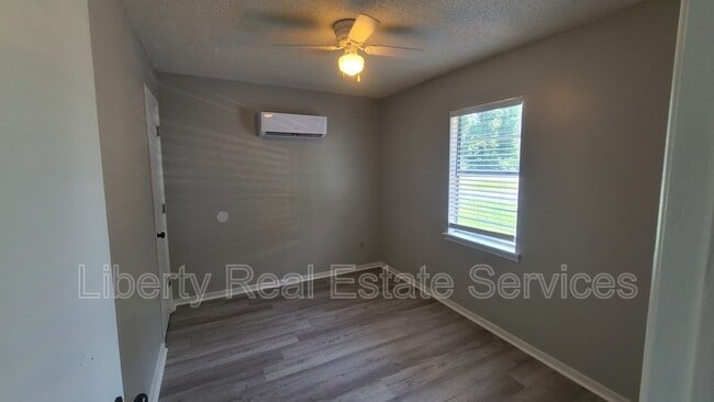 Photo - 14 Live Oak Loop NE