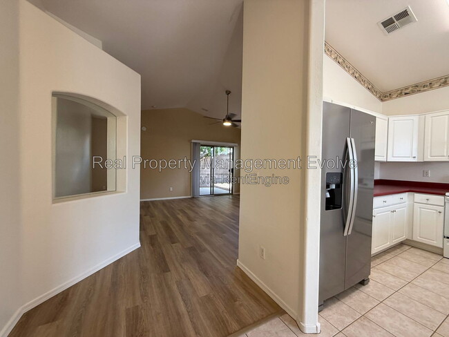 8802 E University Dr
