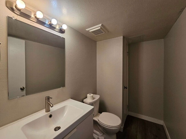 Photo - 13663 E Nevada Pl