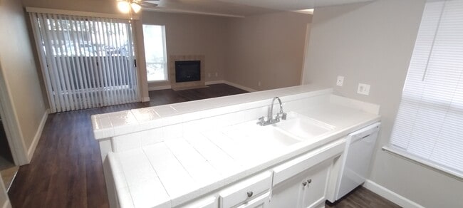 Capitol View Apartments