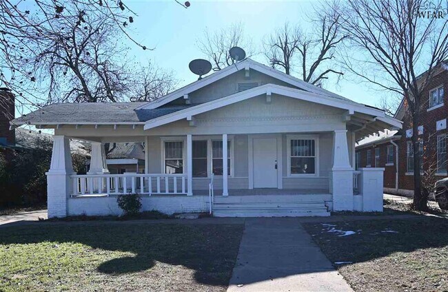 Photo - 1705 Pearl Ave House
