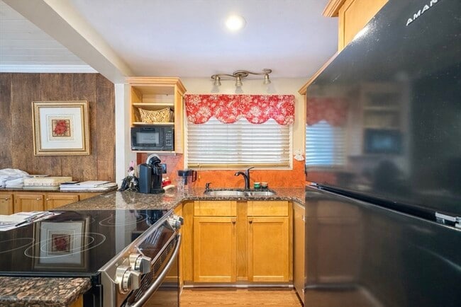 Photo - 100 Water St Unidad 0