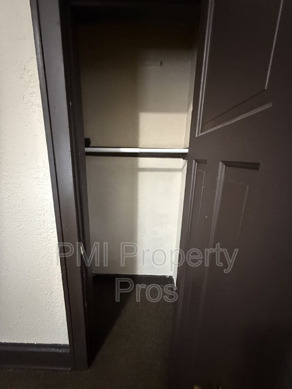 Photo - 2320 N 44th St