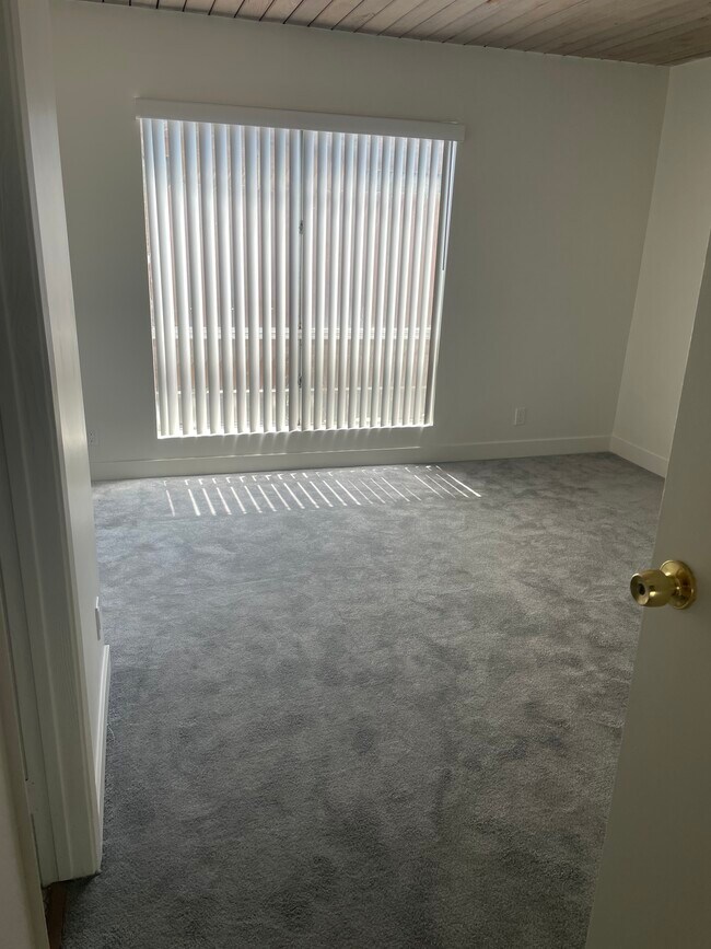 Photo - Cedar Crest Apartments