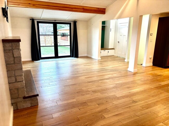 Photo - Spacious House. Expansive Lot. Prime Location