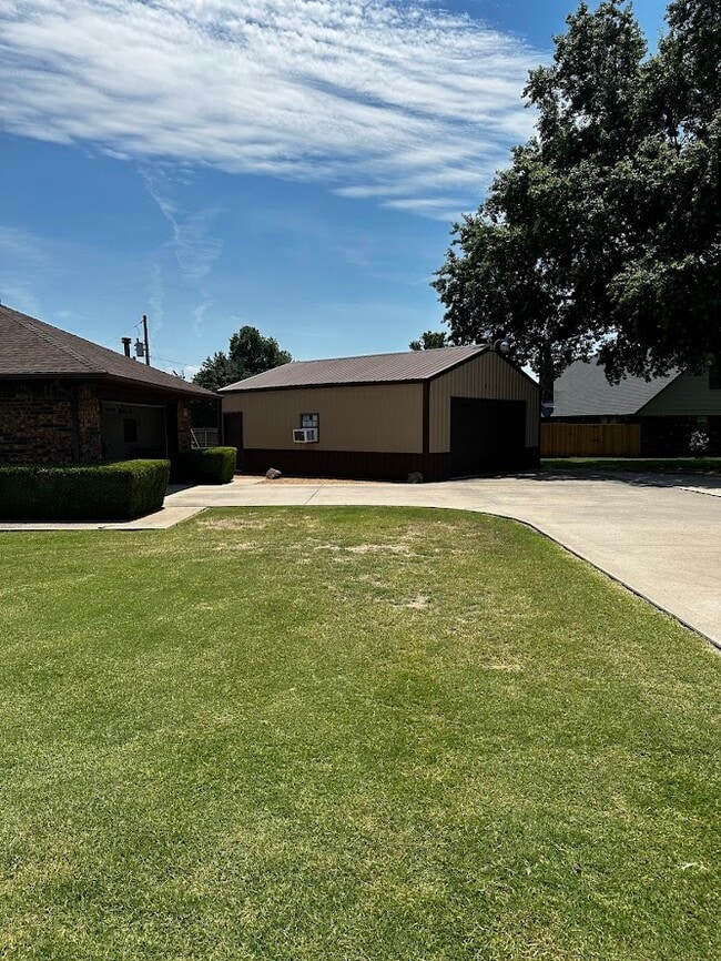 Photo - 9119 N 153rd East Ave