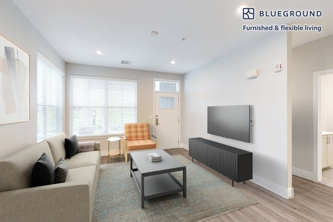 Photo - 200 Bay Dr Unidad SI FL1-ID2808A